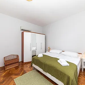 Within Ancient Walls Apartment Split