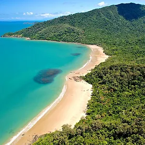 Hilltop Escape Cow Bay